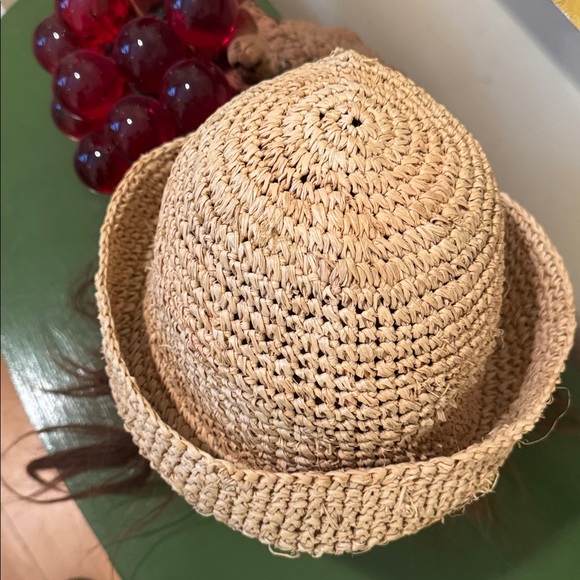 August Accessories tan straw hat - Picture 2 of 6